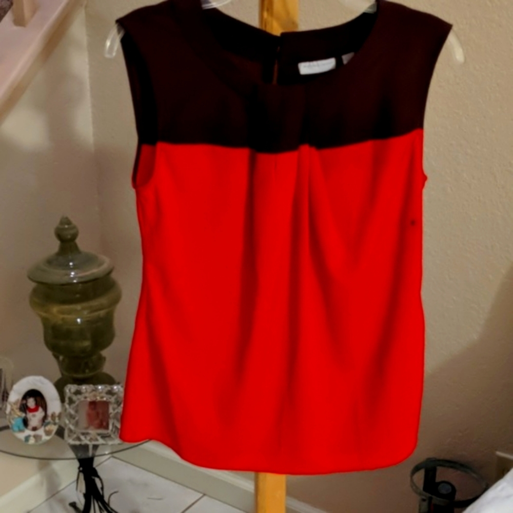 NY & Co.Red & Dk Purple Silky Top sz.S